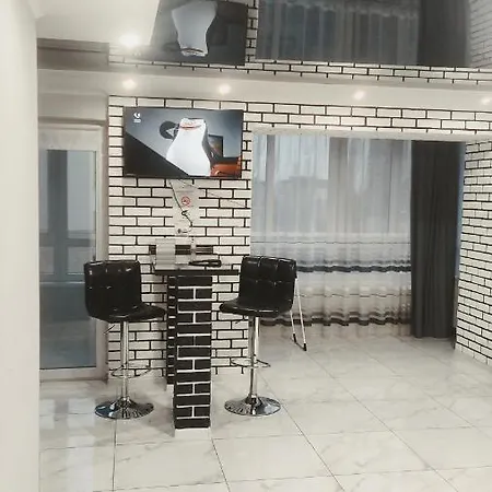 Люкс Апартаменты. Центр. 95 Квартал. Kryvyi Rih Exterior photo